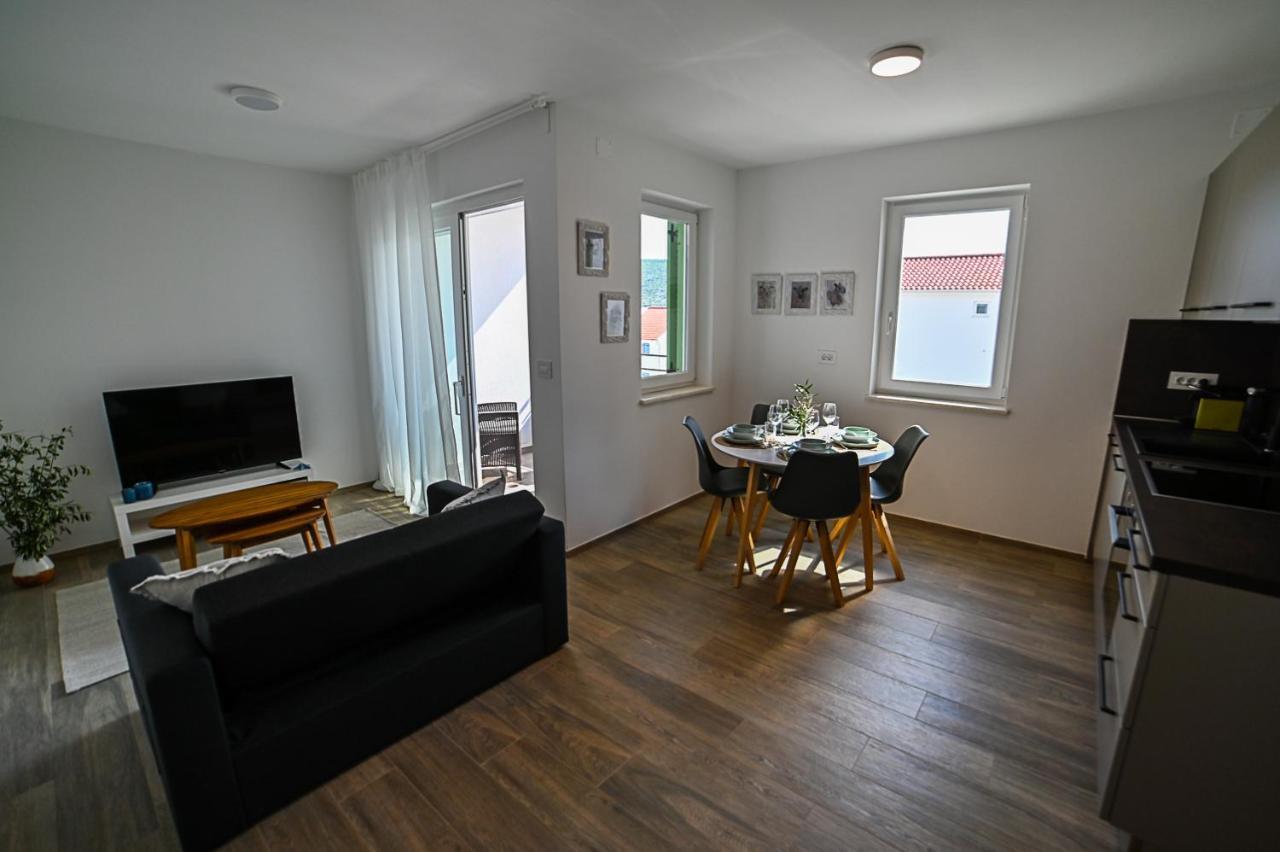 Apartment Perlitto Cres Esterno foto